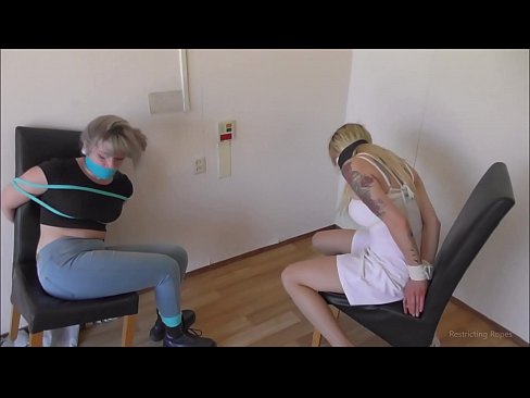 ❤️ Afhængig / bundet og kneblet / jomfru i nød ️ Hjemmelavet porno at da.pornobot.ru ❌